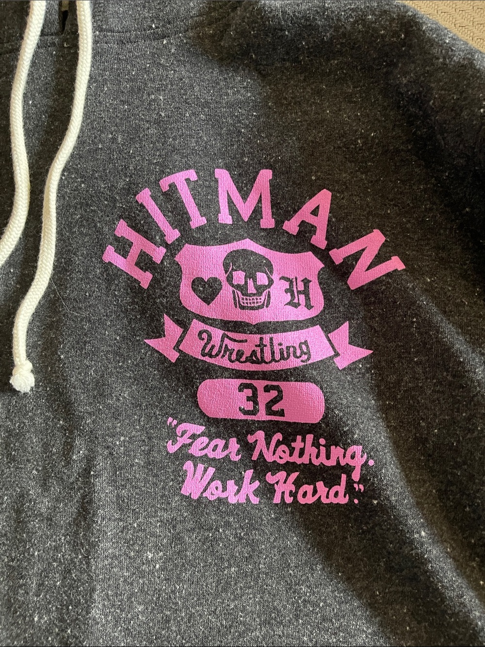 Roots of Fight
Hitman Black Hoodie with Pink Stars
Bret Hart - Picture 2 of 8